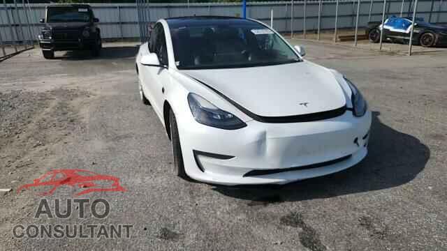 TESLA MODEL 3 2022 - 5YJ3E1EA5NF287303