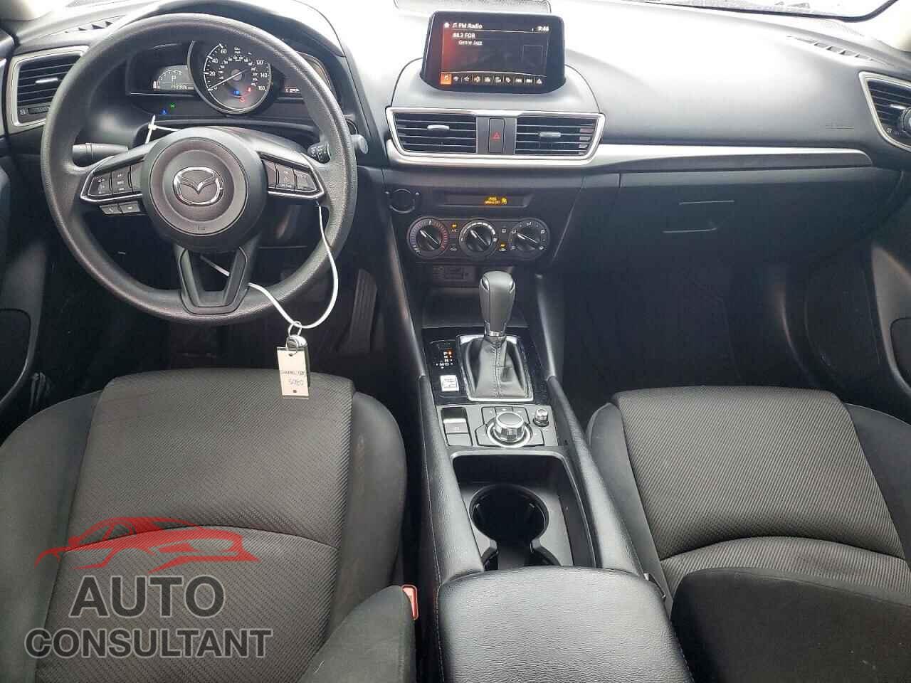 MAZDA 3 2017 - 3MZBN1K76HM112818