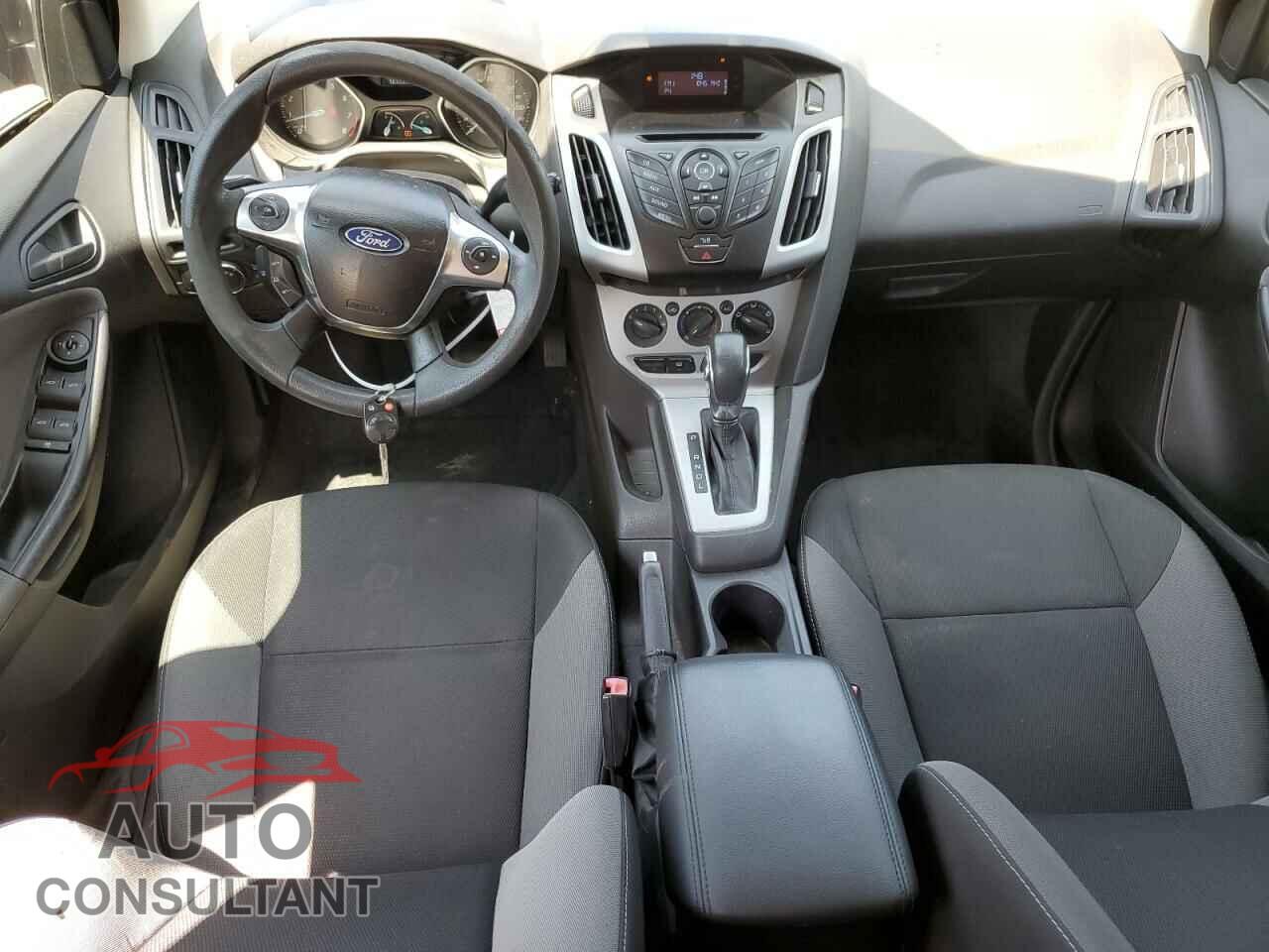 FORD FOCUS 2012 - 1FAHP3K26CL208276
