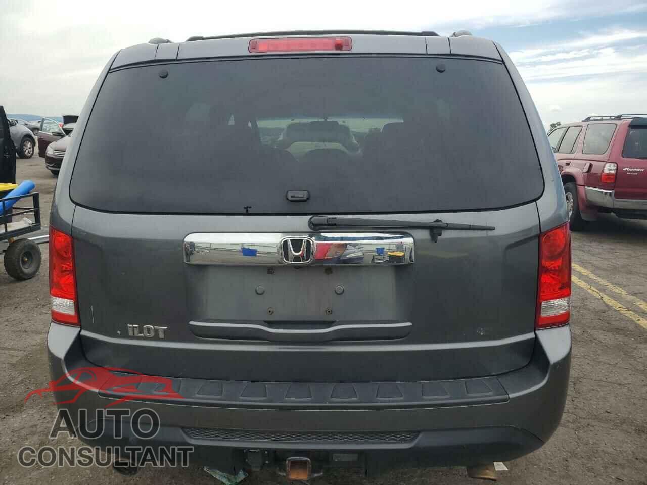 HONDA PILOT 2012 - 5FNYF4H57CB037061