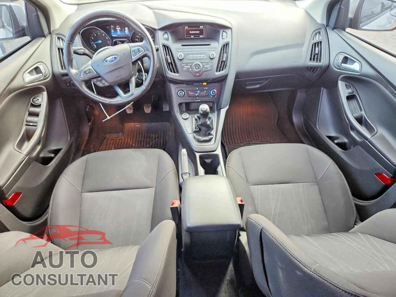 FORD FOCUS 2016 - 1FADP3K20GL353768
