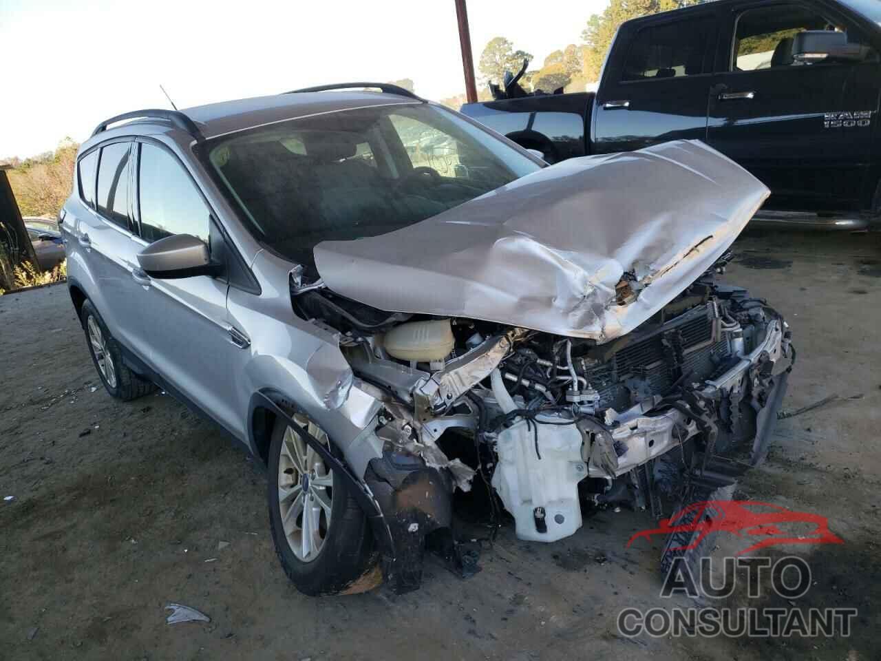 FORD ESCAPE 2017 - 1FMCU0GD3HUA20088