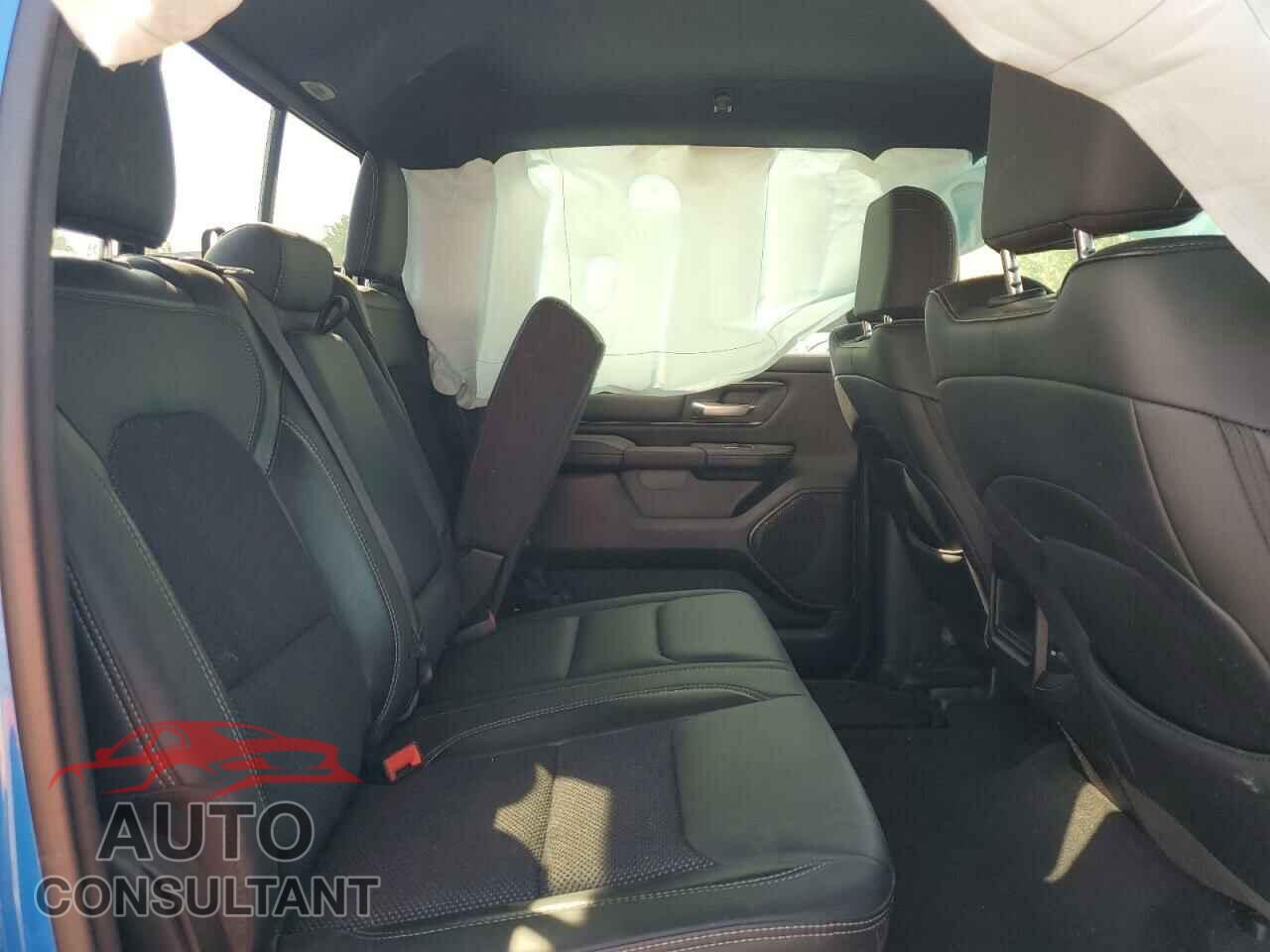 RAM 1500 2021 - 1C6SRFLT1MN500952