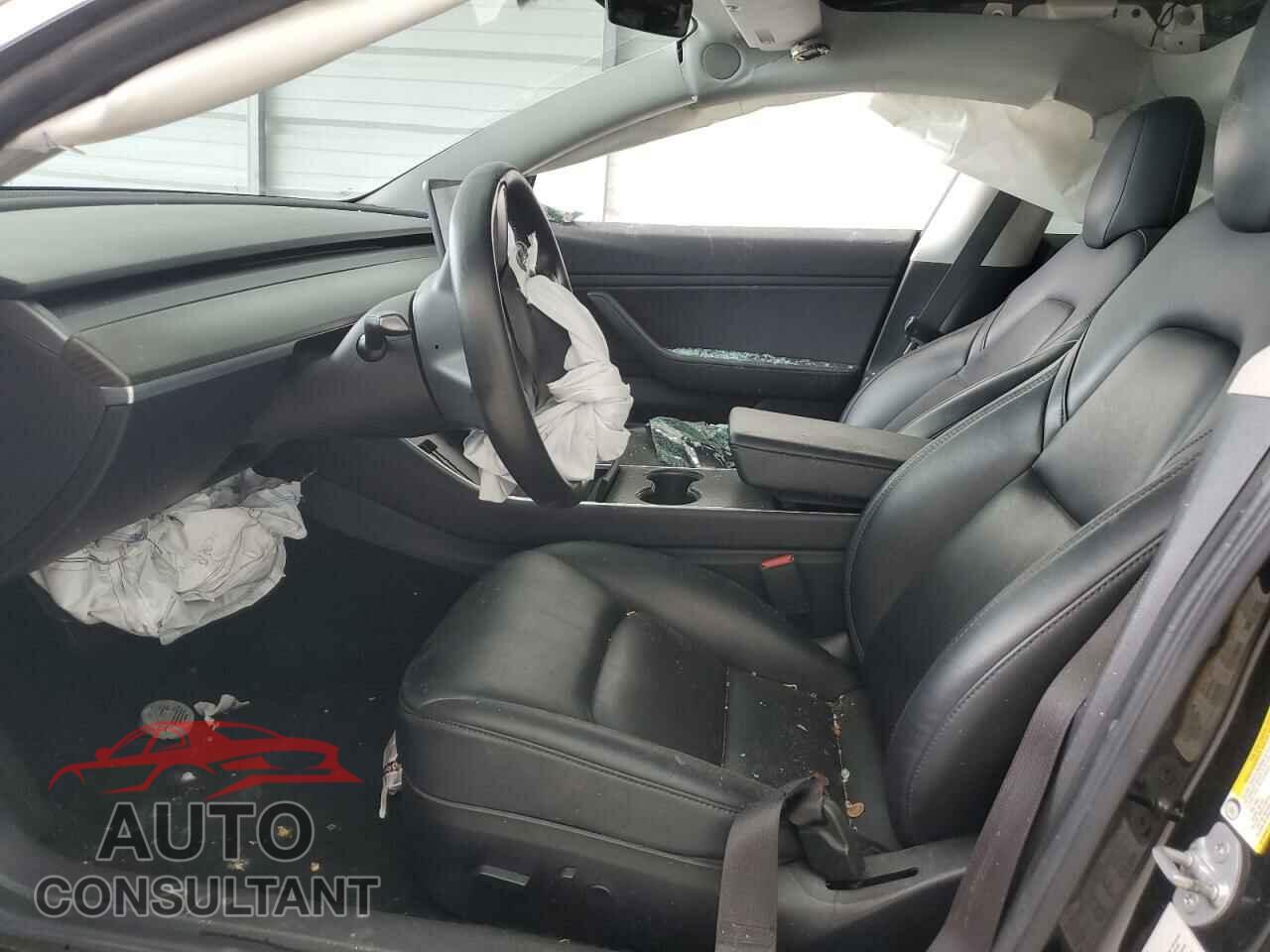 TESLA MODEL 3 2019 - 5YJ3E1EA5KF395643