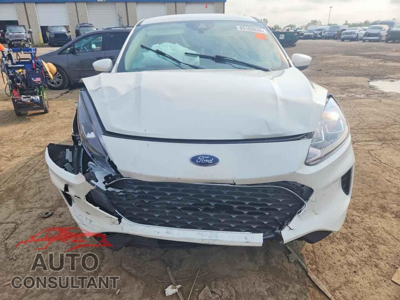 FORD ESCAPE 2020 - 1FMCU0G69LUA99177