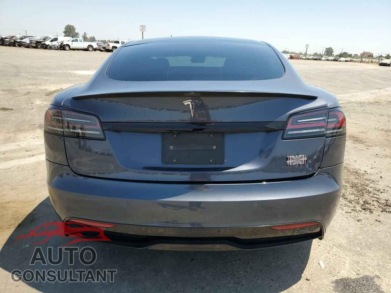 TESLA MODEL S 2022 - 5YJSA1E62NF482522