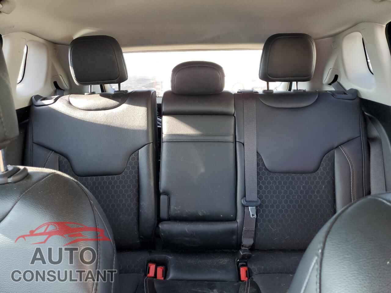 JEEP COMPASS 2019 - 3C4NJDBB2KT801138