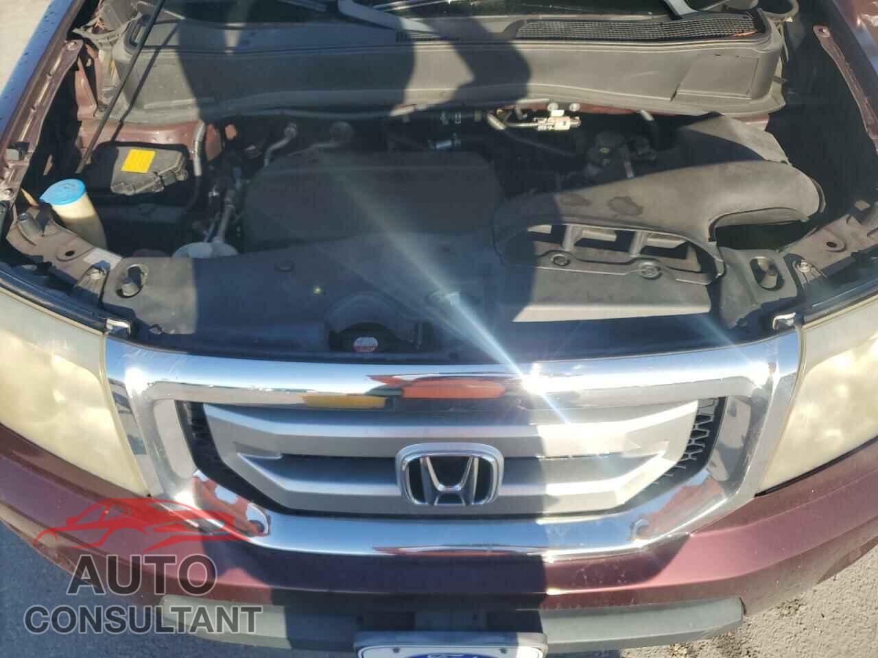 HONDA PILOT 2011 - 5FNYF3H95BB030184