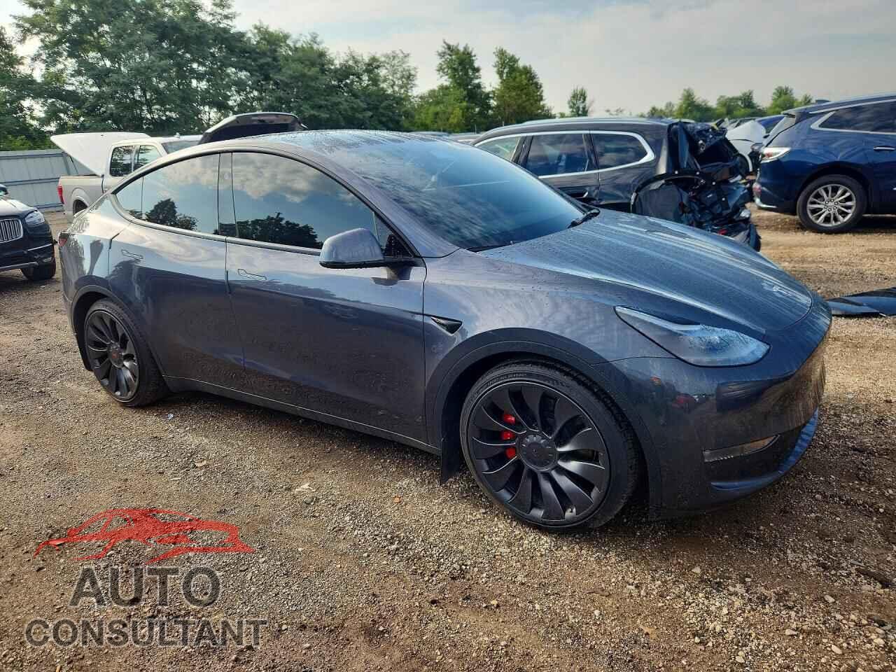 TESLA MODEL Y 2023 - 7SAYGDEF5PF978981