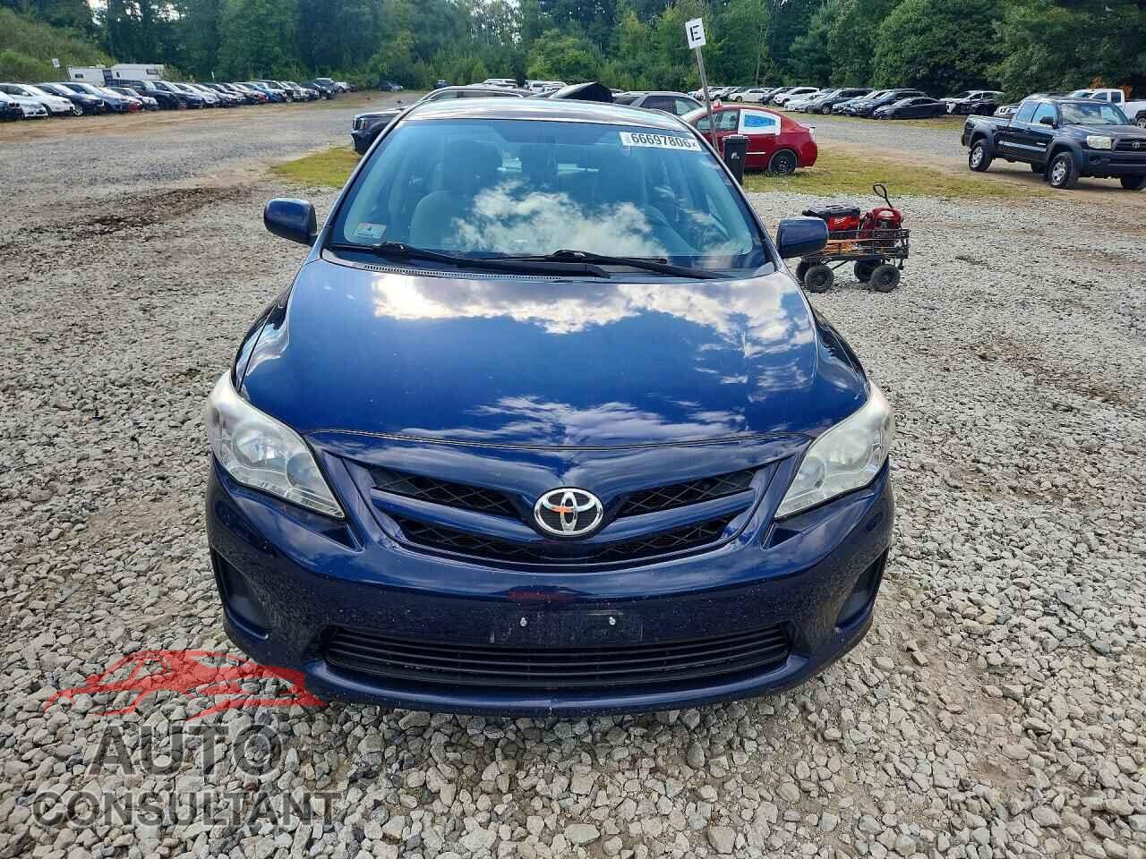 TOYOTA COROLLA 2012 - 2T1BU4EE2CC907660