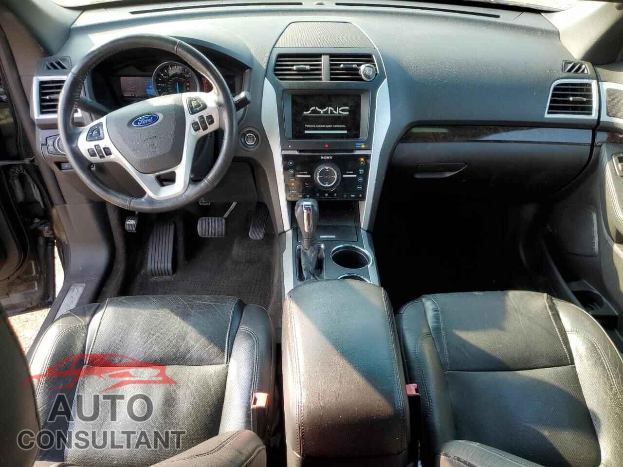 FORD EXPLORER 2013 - 1FM5K8F89DGA20977