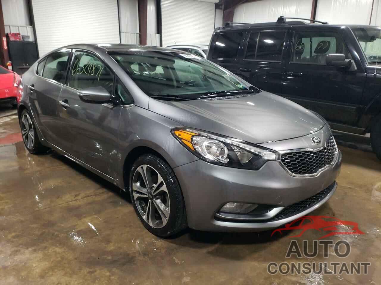 KIA FORTE 2016 - KNAFX4A85G5490849