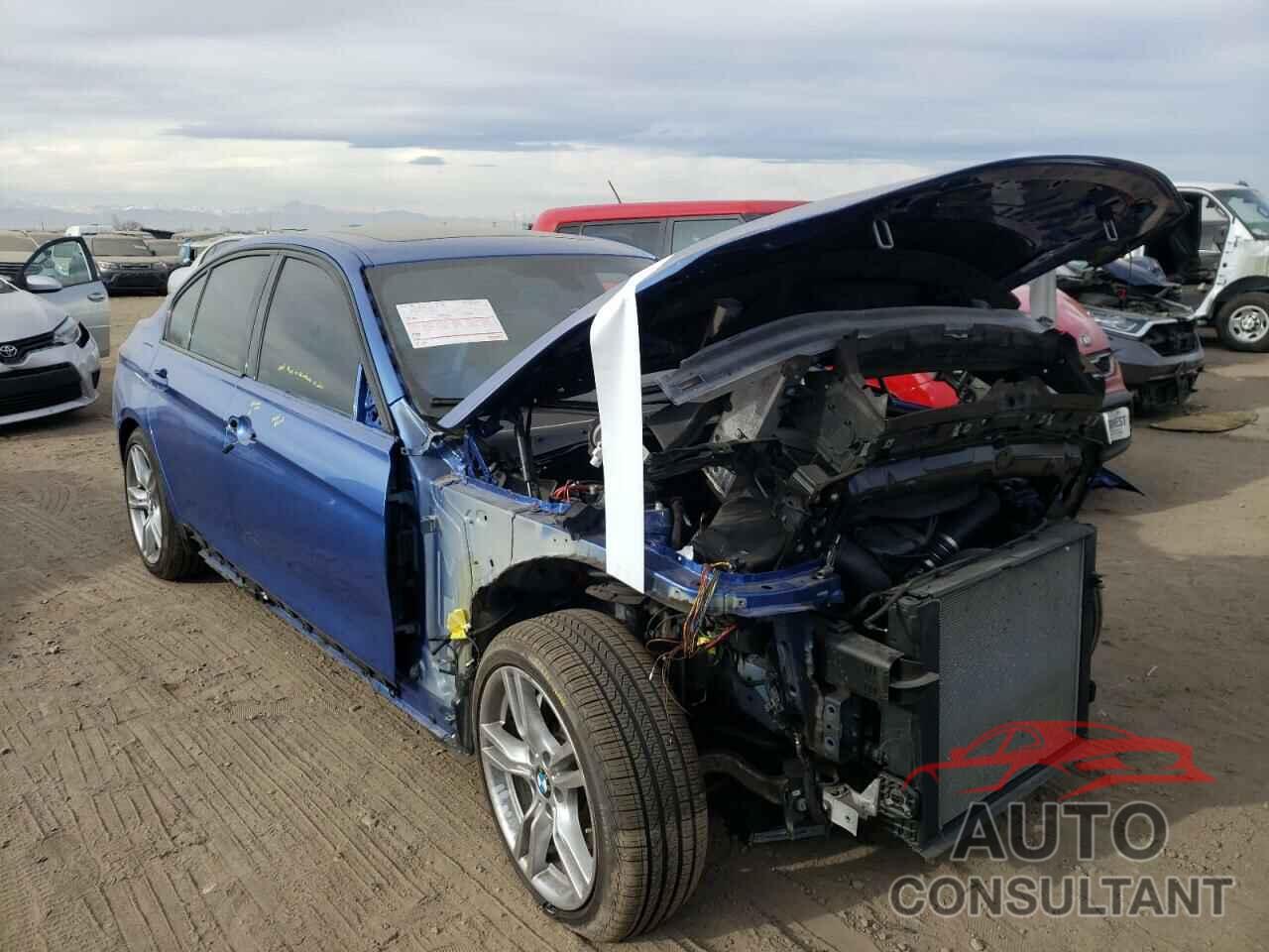 BMW 3 SERIES 2018 - WBA8B7G5XJNU95459