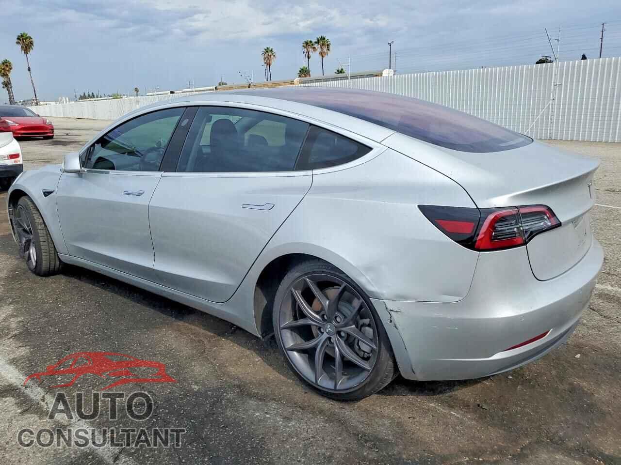 TESLA MODEL 3 2018 - 5YJ3E1EA3JF009722