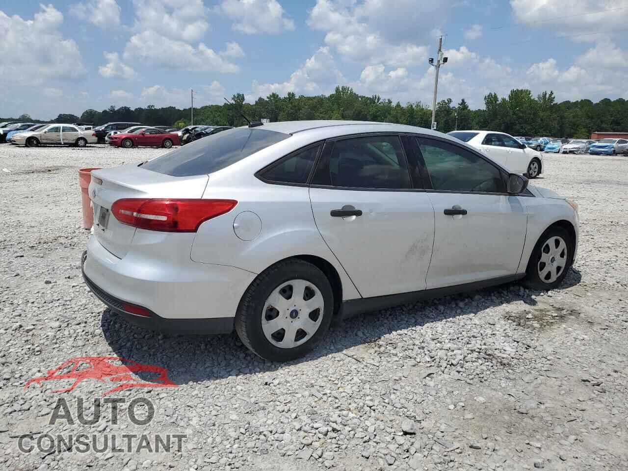 FORD FOCUS 2017 - 1FADP3E23HL201626