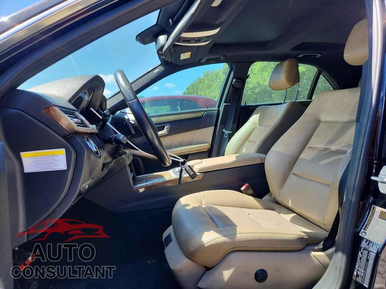 MERCEDES-BENZ E-CLASS 2011 - WDDHF8HB0BA352052