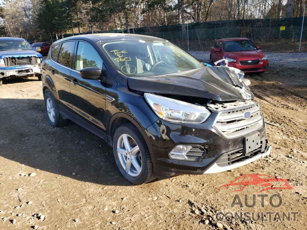 FORD ESCAPE 2017 - 1FMCU9GD4HUC66944