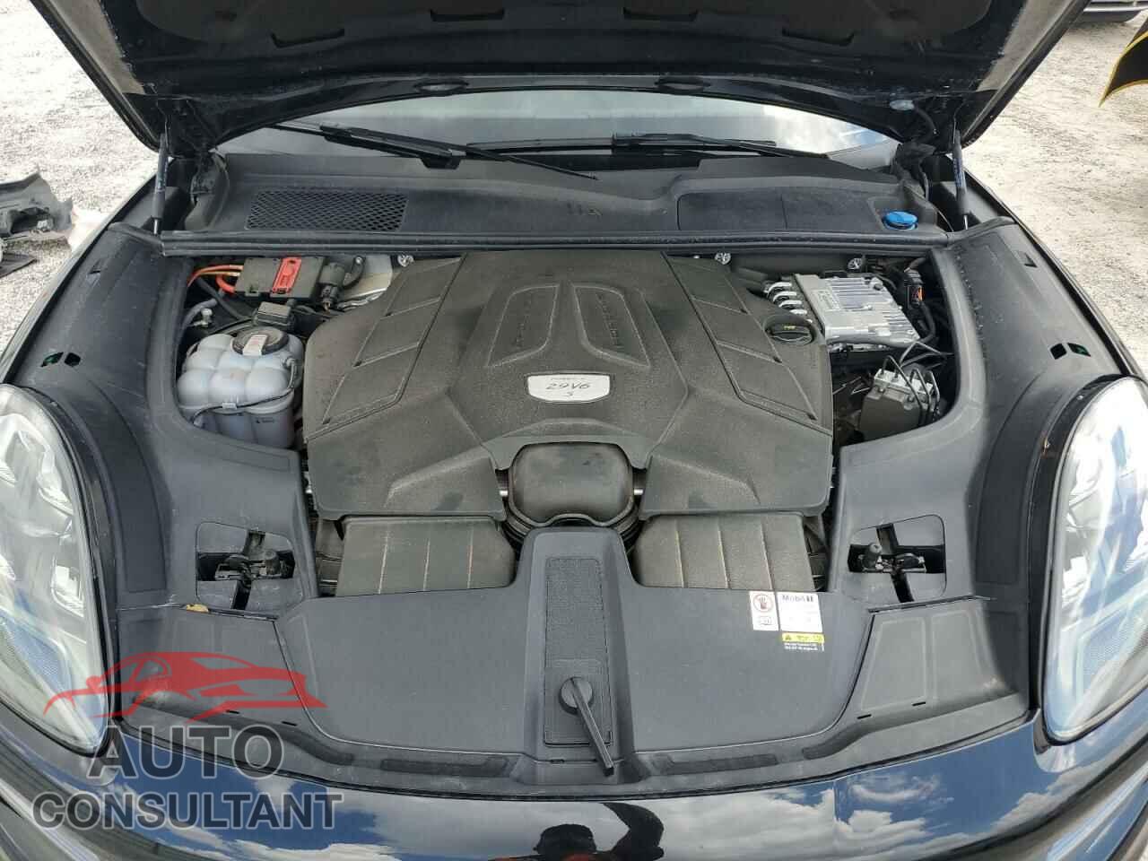 PORSCHE CAYENNE 2023 - WP1AB2AY7PDA14204
