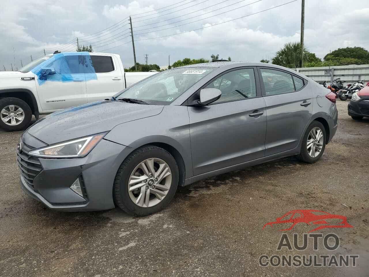 HYUNDAI ELANTRA 2019 - KMHD84LF9KU817959