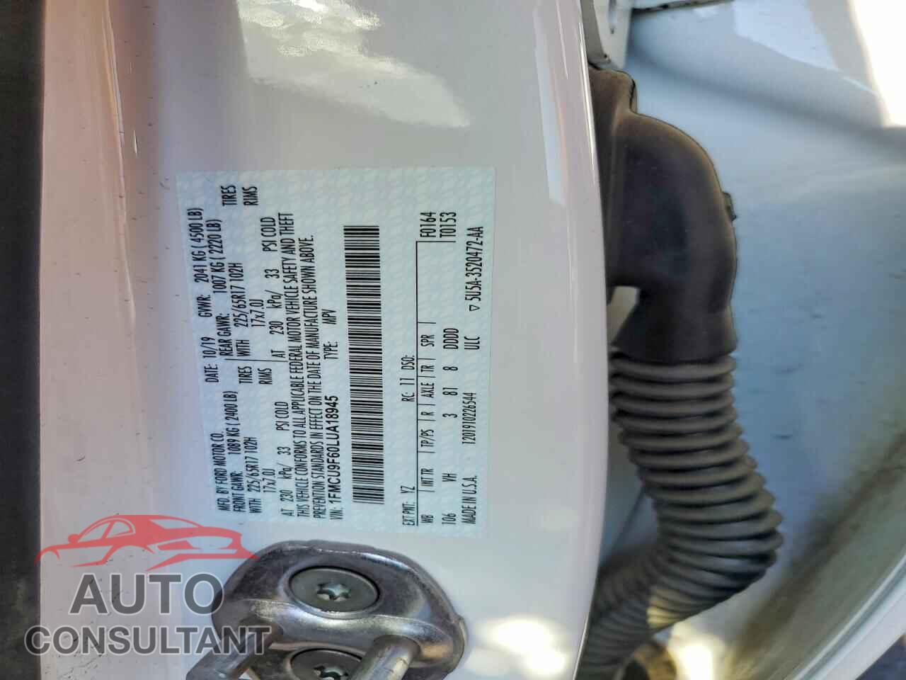 FORD ESCAPE 2020 - 1FMCU9F60LUA18945