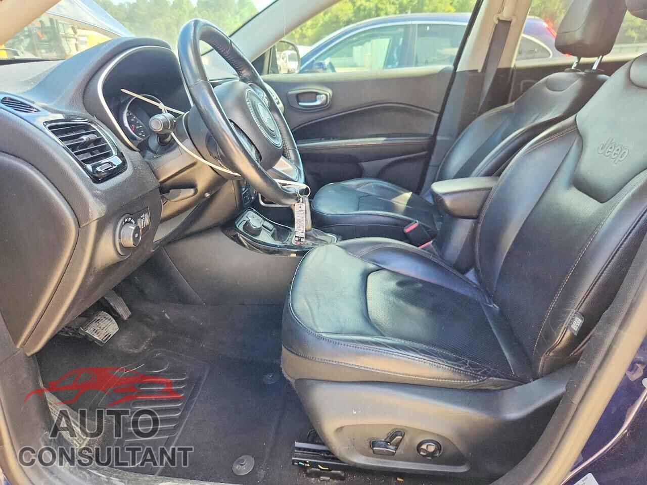 JEEP COMPASS 2017 - 3C4NJDCB8HT611013