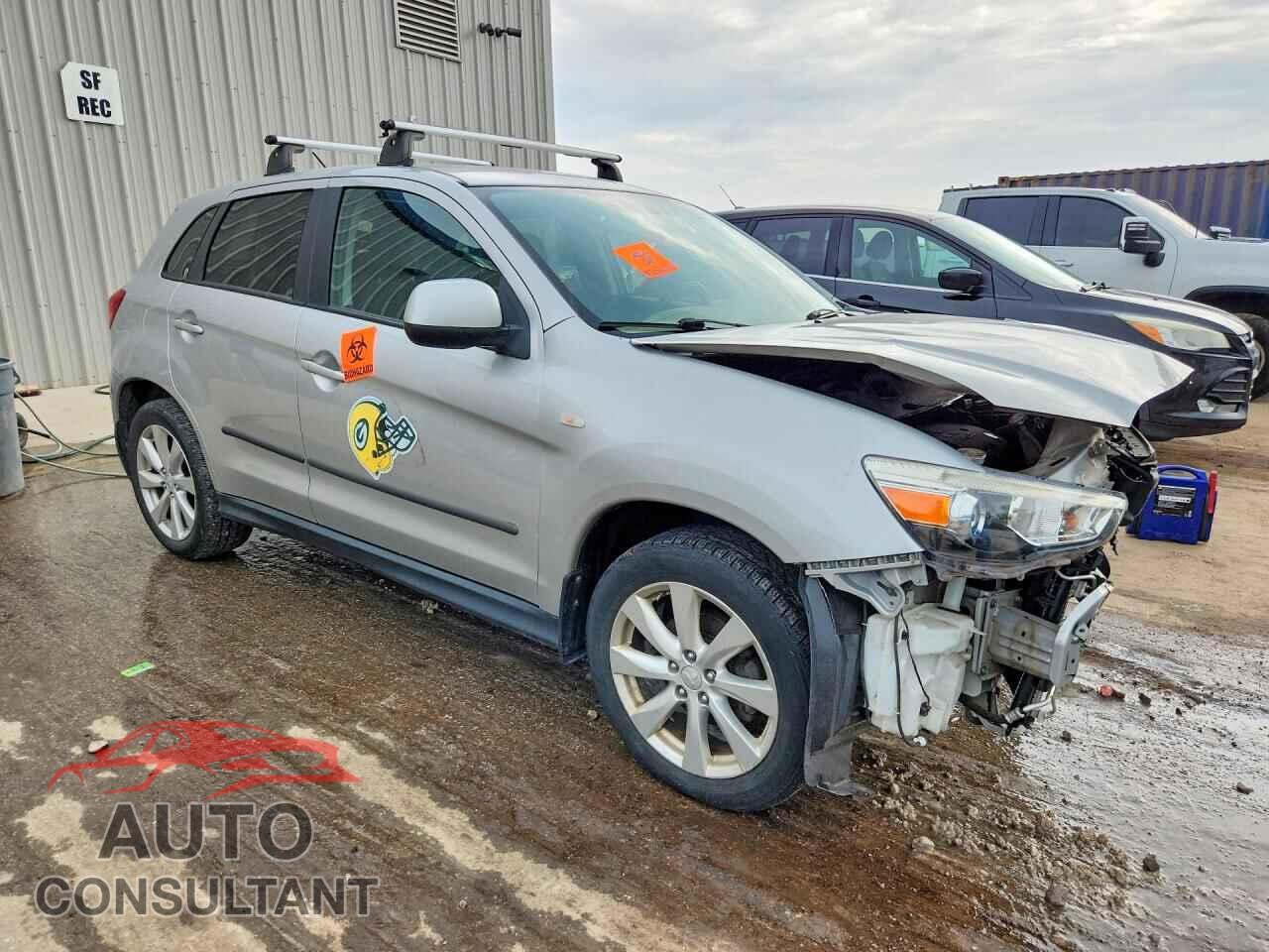 MITSUBISHI OUTLANDER 2014 - 4A4AR3AU1EE008110