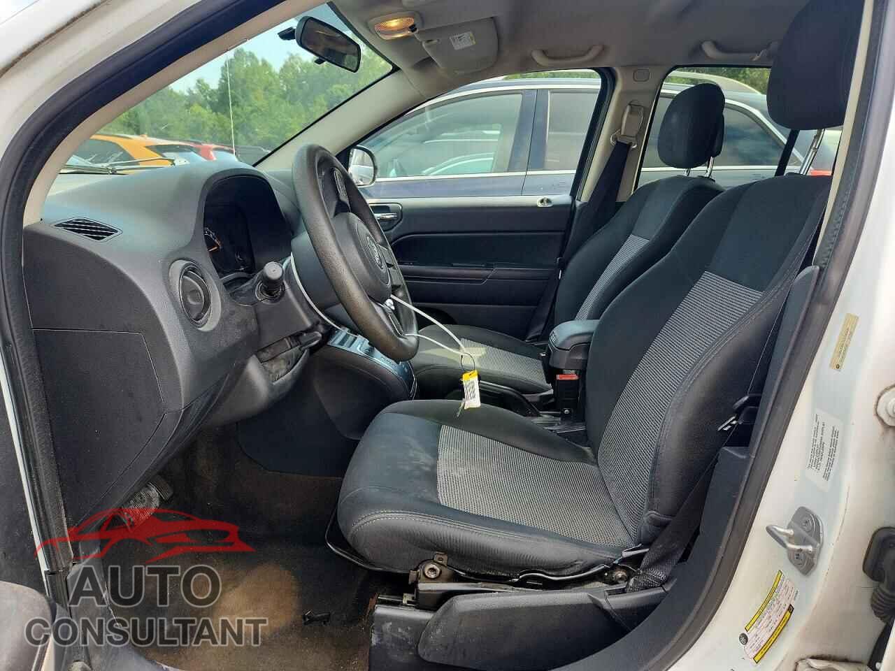 JEEP COMPASS 2014 - 1C4NJCBA7ED743006