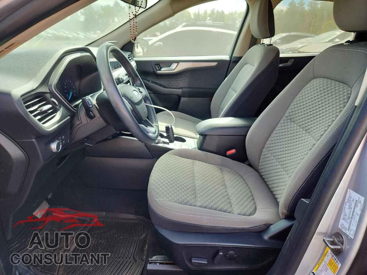 FORD ESCAPE 2020 - 1FMCU9G64LUA41904