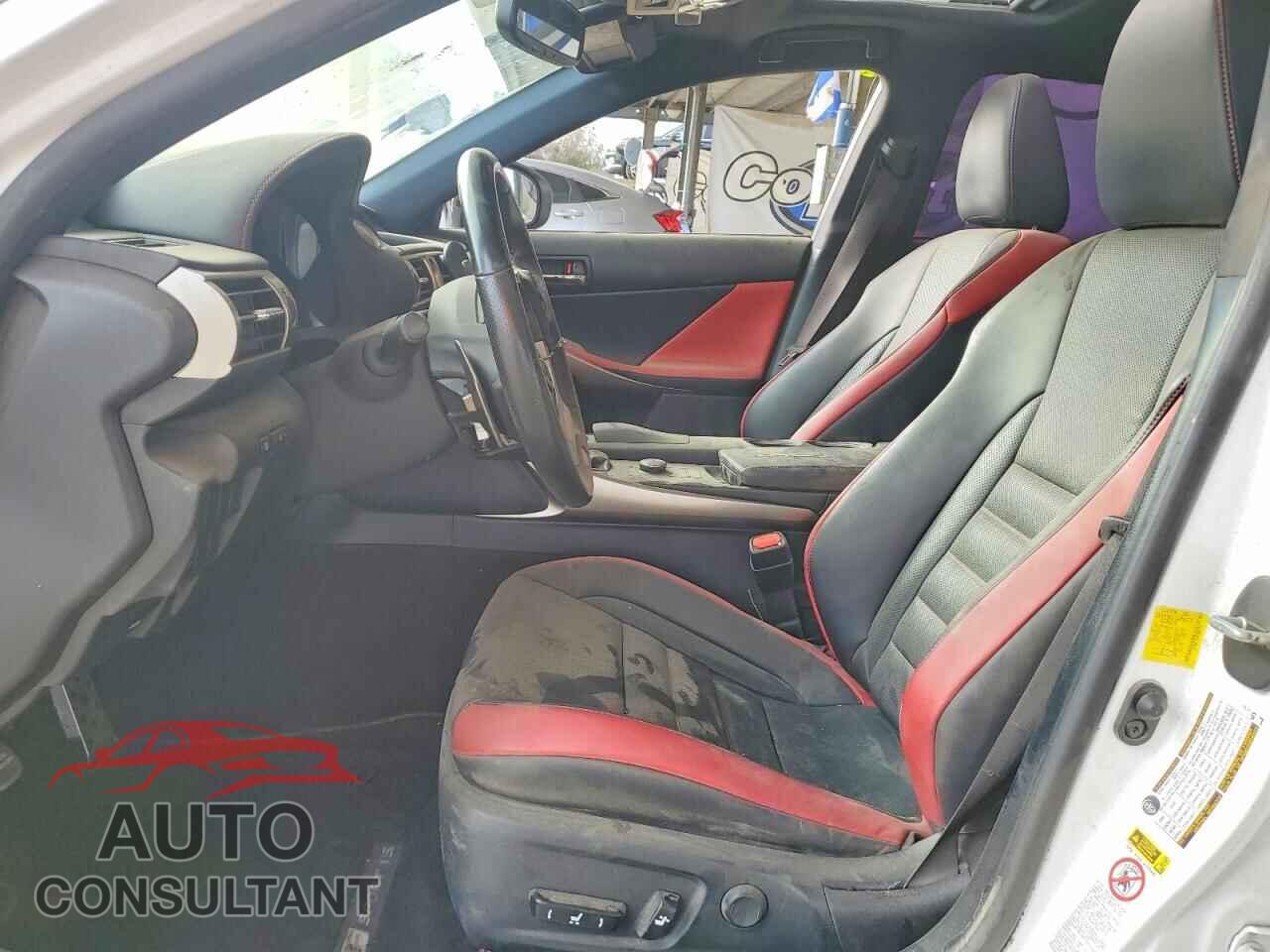 LEXUS IS 2015 - JTHBF1D26F5067334