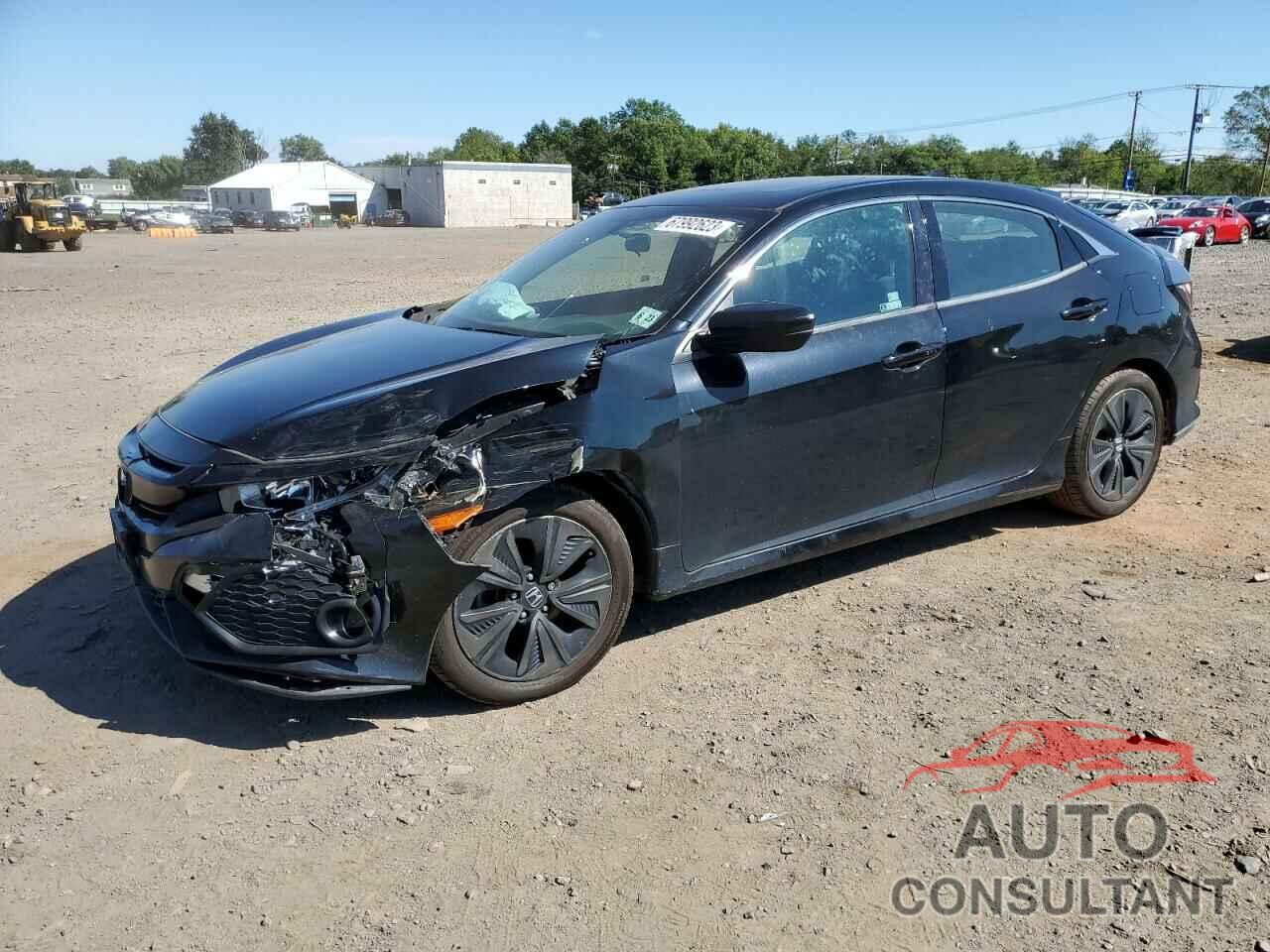 HONDA CIVIC 2018 - SHHFK7H51JU420333