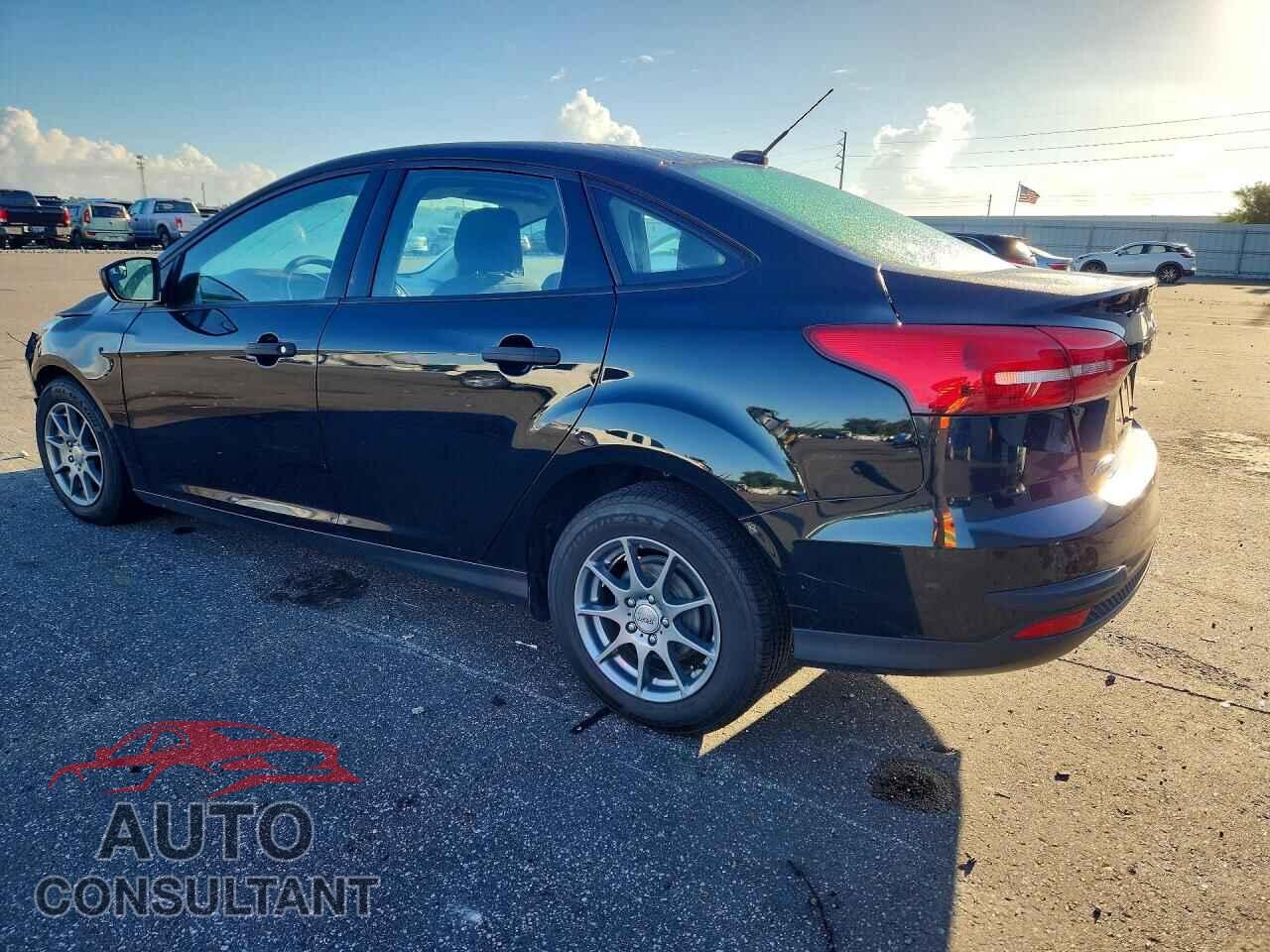 FORD FOCUS 2017 - 1FADP3E21HL252025