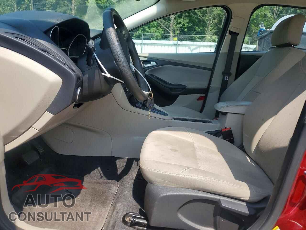FORD FOCUS 2017 - 1FADP3F21HL209013