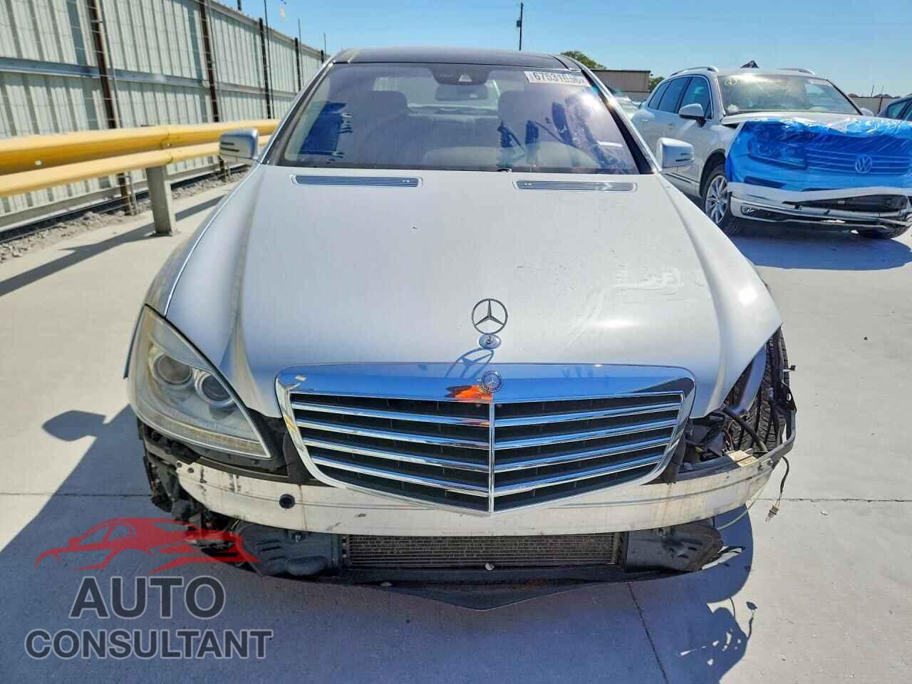 MERCEDES-BENZ S-CLASS 2012 - WDDNG7DB0CA472659
