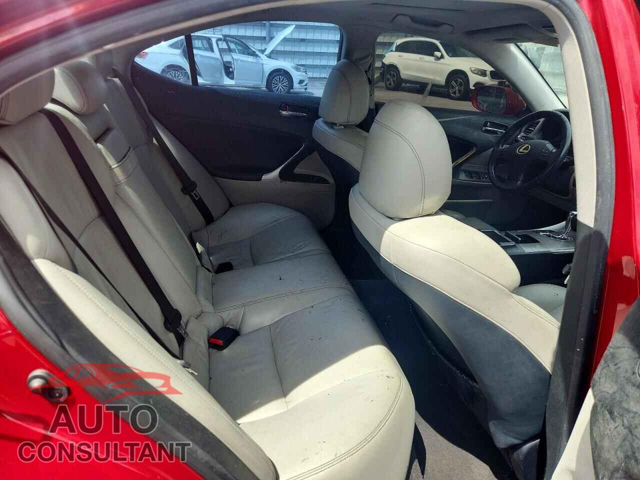 LEXUS IS 2010 - JTHBF5C29A2100006