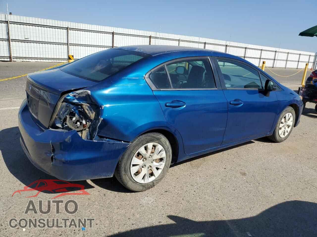 HONDA CIVIC 2012 - 2HGFB2F55CH551125