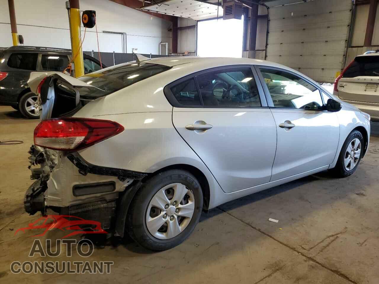 KIA FORTE 2017 - 3KPFK4A71HE033681