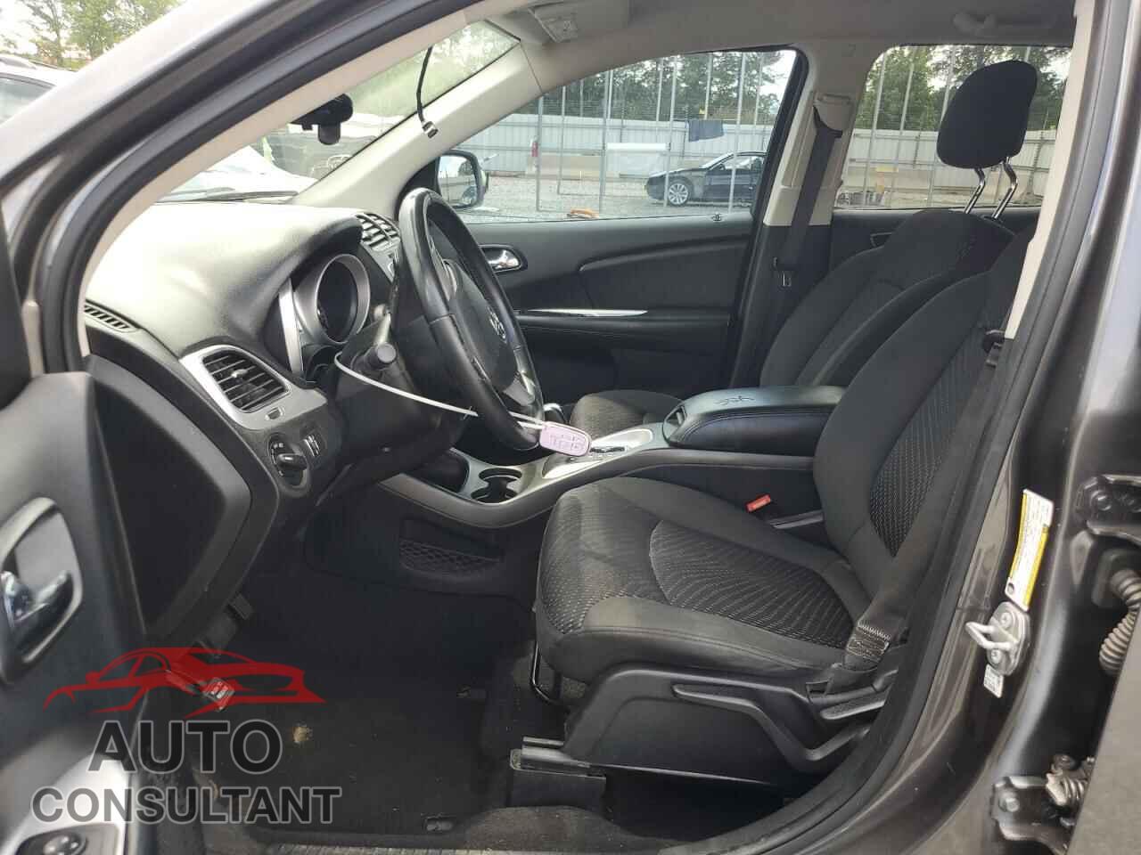 DODGE JOURNEY 2018 - 3C4PDCAB5JT529517