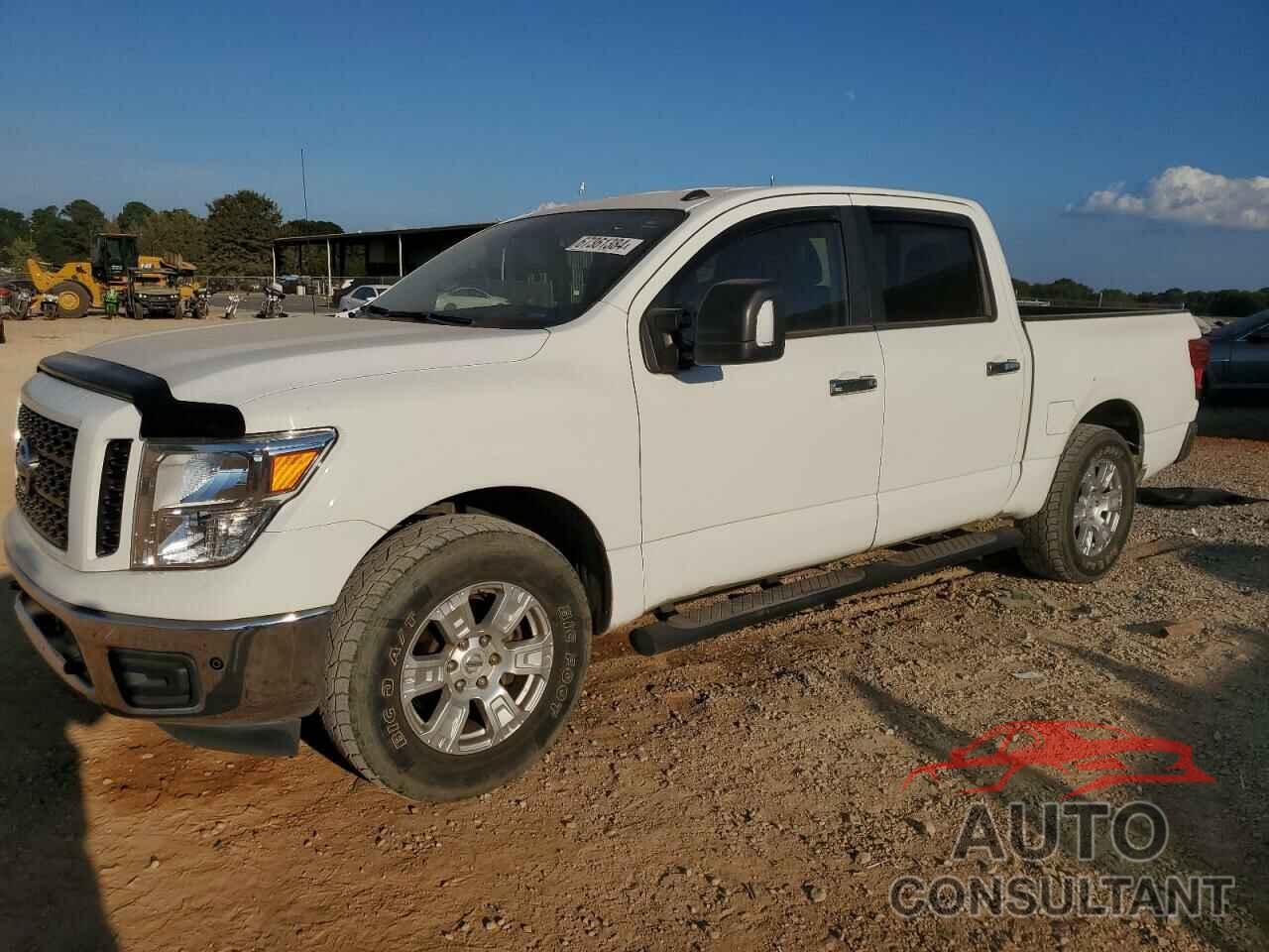 NISSAN TITAN 2019 - 1N6AA1E65KN500856