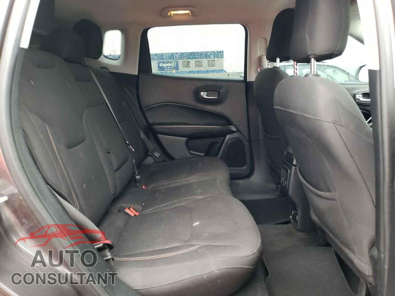 JEEP COMPASS 2018 - 3C4NJDAB6JT480298