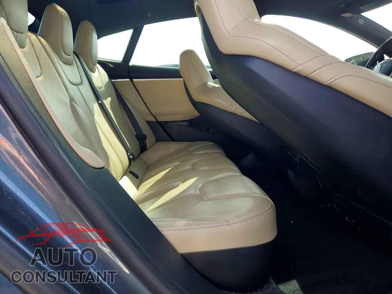 TESLA MODEL S 2016 - 5YJSA1E15GF174736
