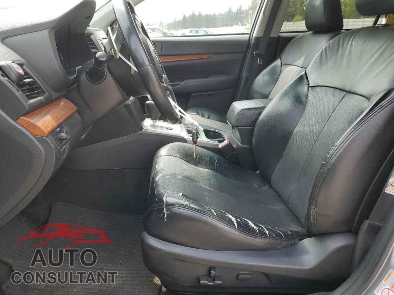 SUBARU OUTBACK 2014 - 4S4BRBLC2E3306358