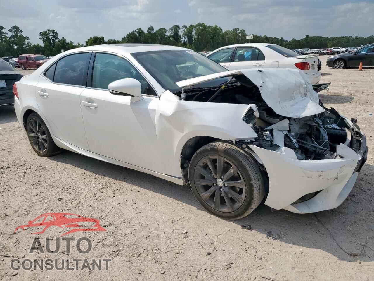 LEXUS IS 2015 - JTHBF1D20F5068446
