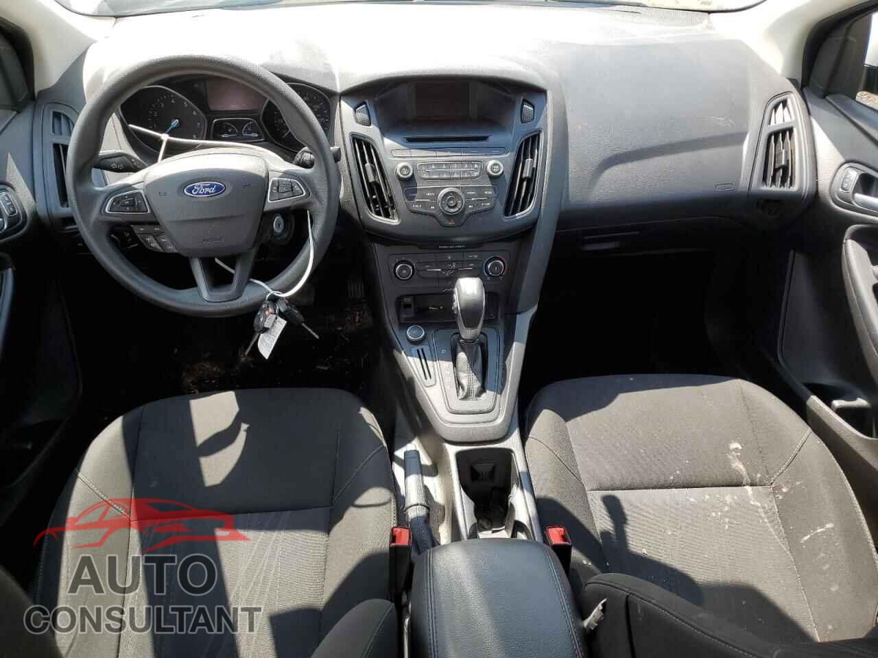 FORD FOCUS 2016 - 1FADP3F20GL237609