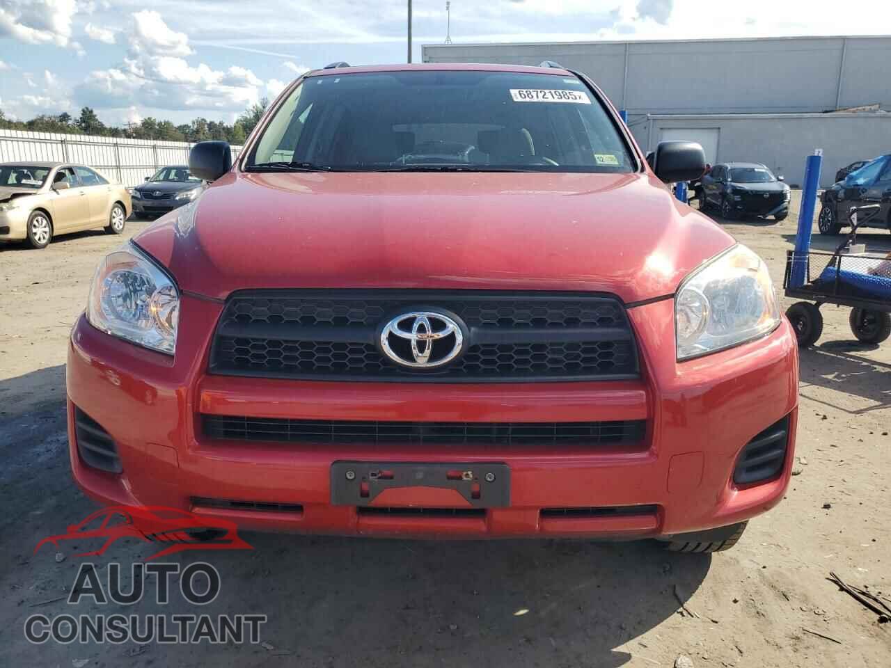 TOYOTA RAV4 2011 - 2T3BF4DV3BW117798