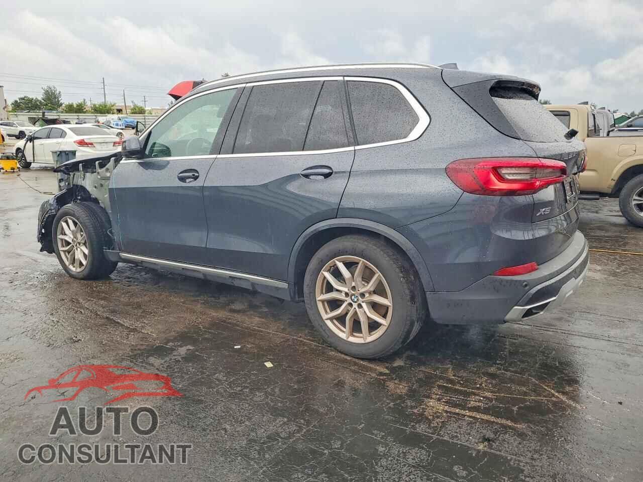 BMW X5 2021 - 5UXCR4C02M9E73665