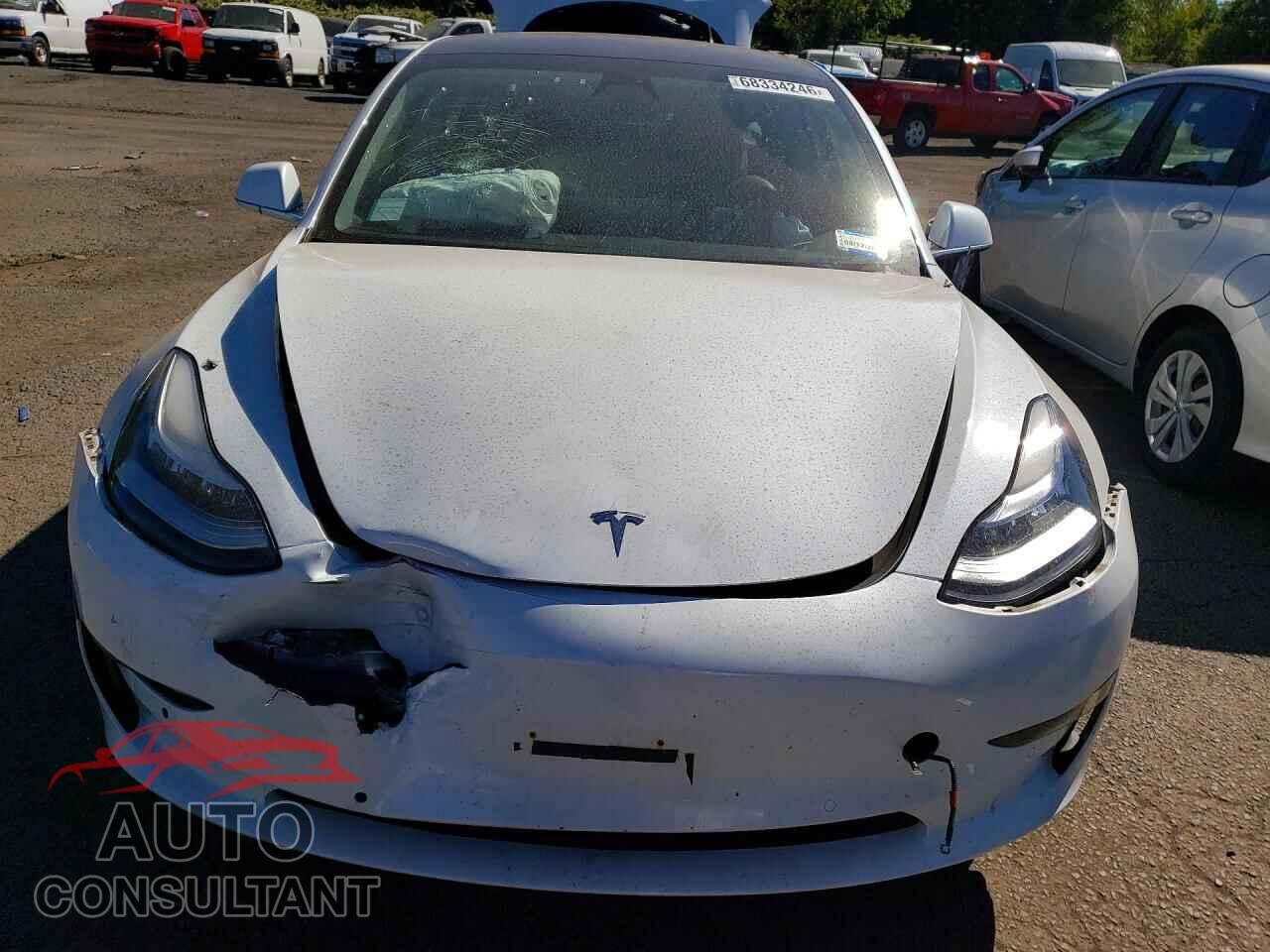 TESLA MODEL 3 2020 - 5YJ3E1EA7LF660175