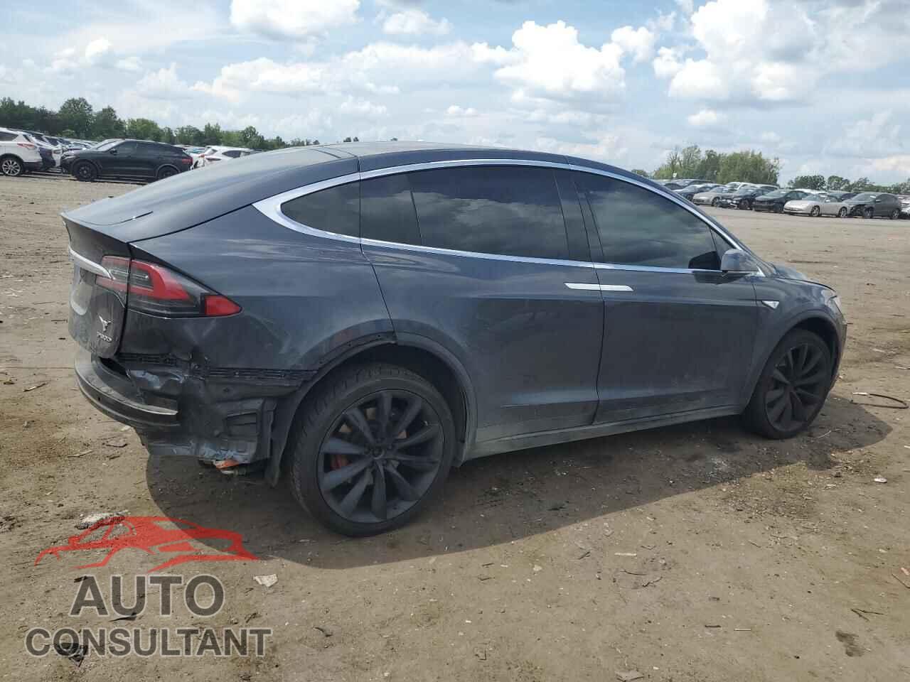 TESLA MODEL X 2016 - 5YJXCBE45GF015070