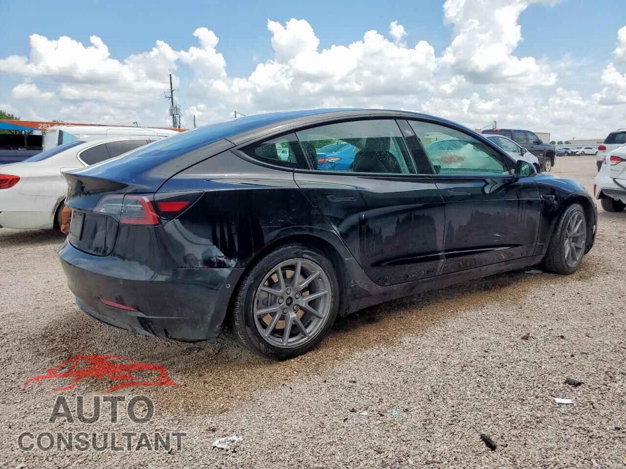 TESLA MODEL 3 2022 - 5YJ3E1EA2NF188843