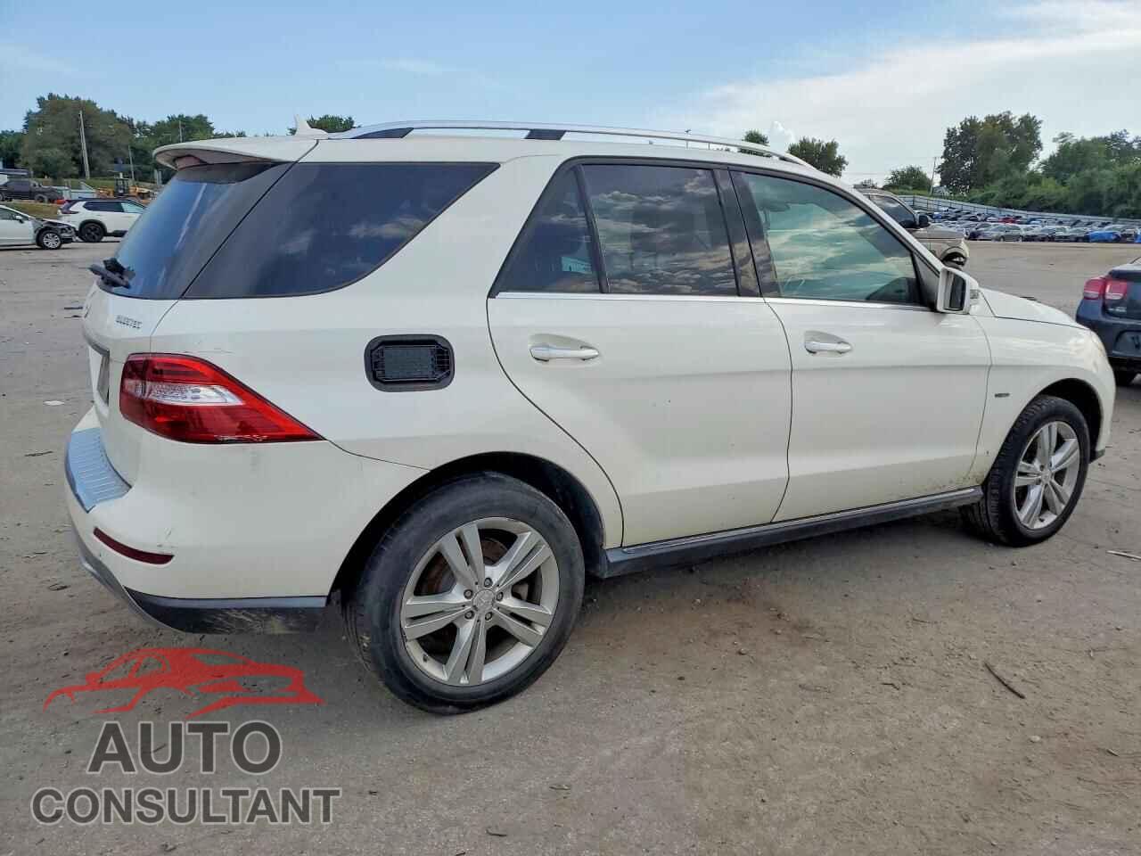 MERCEDES-BENZ M-CLASS 2012 - 4JGDA2EB3CA012125
