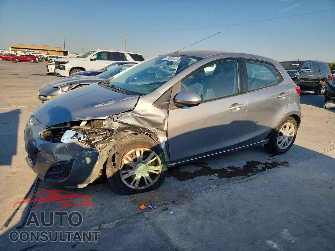 MAZDA 2 2013 - JM1DE1KY7D0170678